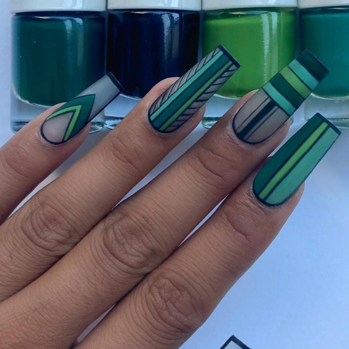 'HOLOGRAPHY' CLAWS