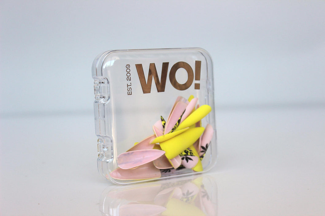 WO! CLAWS CARRIER