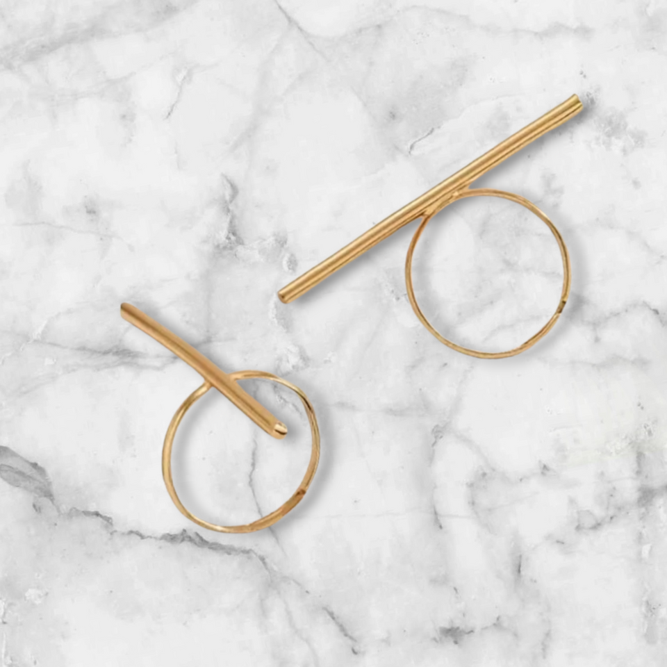 'CROSS THE LINE' 2PC Ring Set