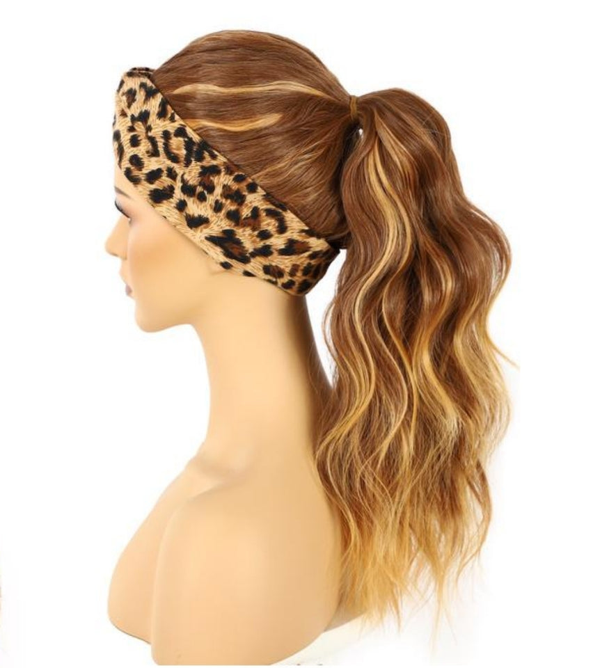 FAWN GOLDEN HIGHLIGHT HEADBAND WIG WAVY 22"